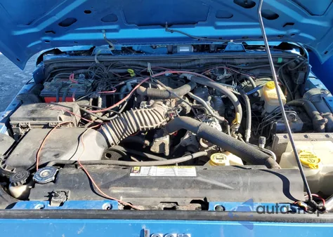 2010 Jeep Wrangler Unlimited Sport z USA, uszkodzony, nr VIN 1J4BB3H15AL232296